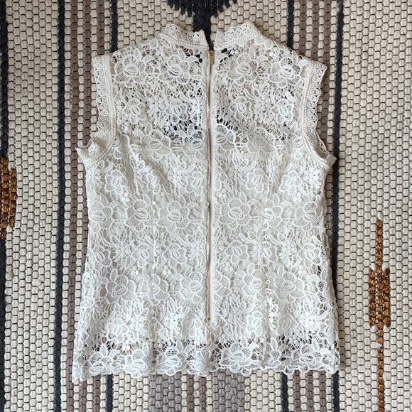 White lace top - Picture 4 of 6